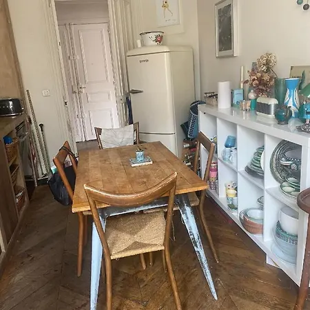 Апартаменты Appartement Spacieux Centre De Paris